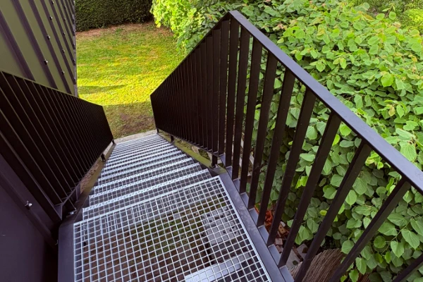rechte trap in staalcontructie